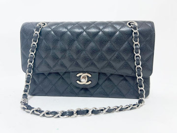 CHANEL シャネル マトラッセ 25 チェーンショルダーバッグ Wフラップ キャビアスキン ブラック シルバー金具 12番代 美品