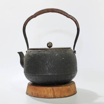 龍文堂造 鉄瓶 茶道具 風炉釜 急須 鉄器 時代物 現状品 アンティーク