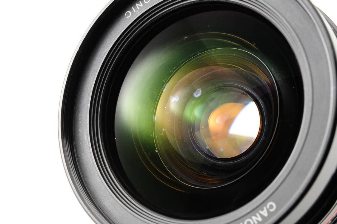 【1円スタート】Canon EF 28-70mm f/2.8 L USM 標準ズームレンズ 夜景 建築 ストリート 開放F2.8 自然な発色 シャープフォーカス #2510-096
