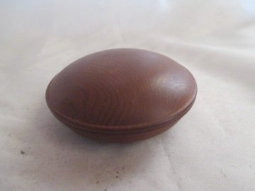 K535送料無料【木地 一位木　藤の実 香合】 茶道具/煎茶道具 茶器 茶会/茶席/茶事 伝統工芸/工芸品