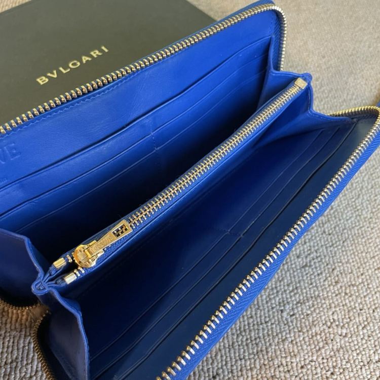 一円　美品　 レアモデル　ロエベ LOEWE 長財布 アマソナ ロングウォレット レザー 財布 ウォレット　ブルー　ラウンドファスナー