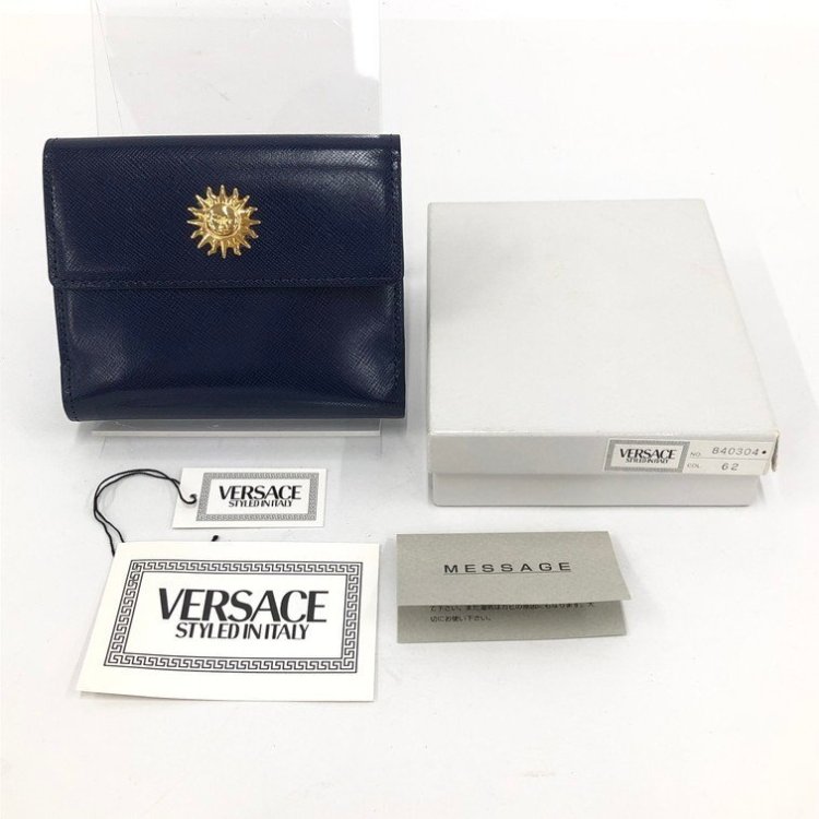 GIANNI VERSACE　ジャンニヴェルサーチ　服飾小物　二つ折り財布　箱付き【DKAH6032】