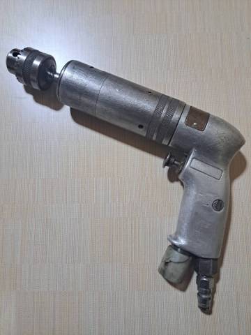 【中古・動作品】瓜生製作(URYU)製 エアータッパ　ピストル型プッシュプルタッパー (型番UT-60-07)　エアードリル　チャックサイズ8㎜