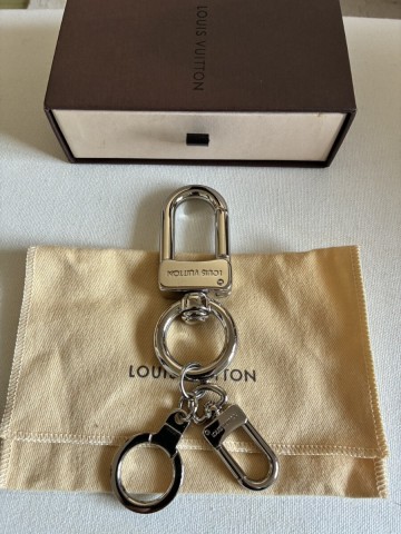 極美品 LOUIS VUITTON ルイヴィトン アノクレ ムスクトン XL キーリング M65053 キーホルダー チャーム キーケース