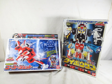 美品　バンダイ 轟轟戦隊ボウケンジャー 轟轟合体 DXダイボウケン　ゴーゴージェット　セット