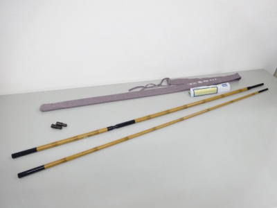 美品 DAIWA ダイワ 枯法師 青蝶 竿掛 二本物 玉ノ柄 収納袋付き