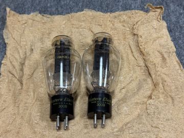 (2) Western Electric 300B SN/8413 真空管 長期保管品ペア