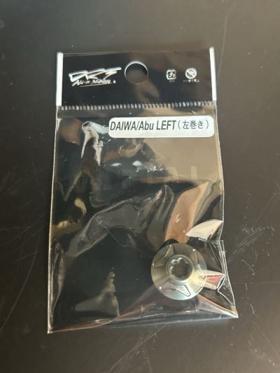 ★新品未使用★DRT VARIAL HANDLE CENTER NUT DAIWA/Abu LEFT GUNMETAL バリアルハンドル センターナット ダイワ/アブ右 ガンメタル