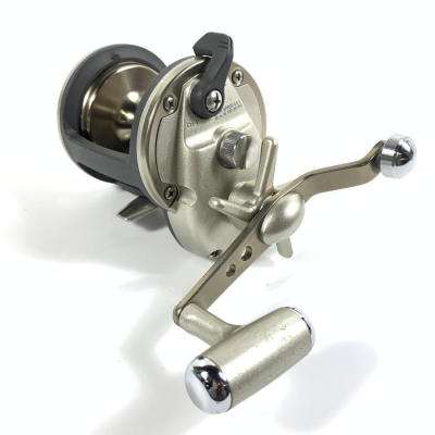 Daiwa ダイワ SEALINE 石鯛 X40H 両軸リール日本製 ゴールド系 釣具 フィッシング★現状品