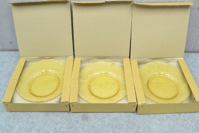 C3309■未使用品 オフセンターガラス皿 アンバー(琥珀)ガラス皿 9枚セット(3枚セット&times;3箱) ガラス皿 プレート 洋食器 カフェ レストラン