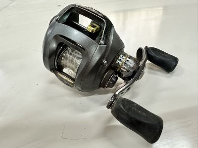 リール　DAIWA STEEZ 103H ベイトリール