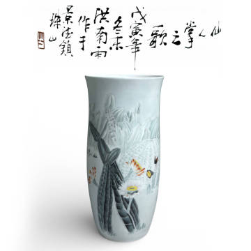 景徳鎮 洪南雨 作 中国陶磁 粉彩 白磁 草花文 花瓶 花入 筒形 花器 美術品