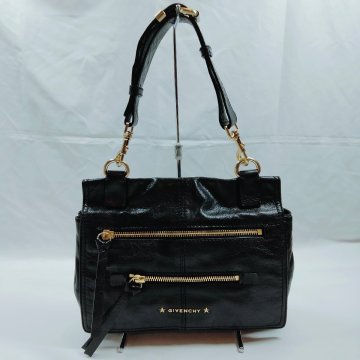 5点以上落札で送料無料！ ジバンシィ GIVENCHY ワンショルダーバッグ レザー ブラック 2658190