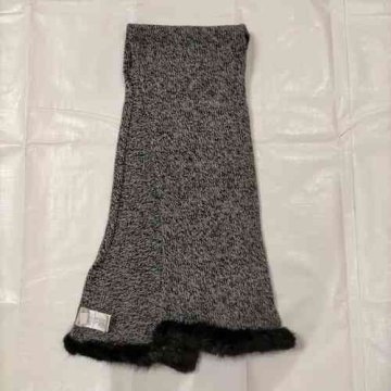 5点以上落札で送料無料！ MONCLER モンクレール ファー付マフラー グレー/ブラック 2667192