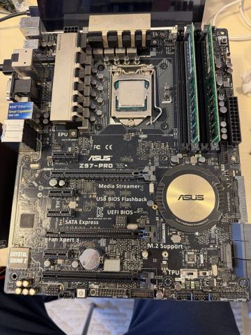 ASUS Z97-PRO マザーボード　LGA1150 BIOS起動確認済み
