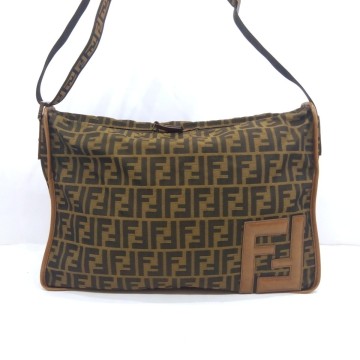 未使用 フェンディ FENDI ショルダーバッグ メッセンジャーバッグ ズッカ柄 FF レザー キャンバス ブラウン