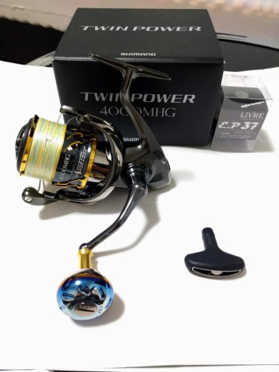 シマノ 20ツインパワー 4000MHG リブレ E.P37カスタムノブ付き　