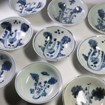 &nabla;花&nabla;中国清時代 青花白菜文深皿 九 時代箱付 古染付