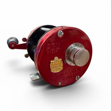 1円スタート: リール 釣り ABU Ambassadeur アブガルシア アンバサダー 2500C 赤 右巻き ベイトリール(L)