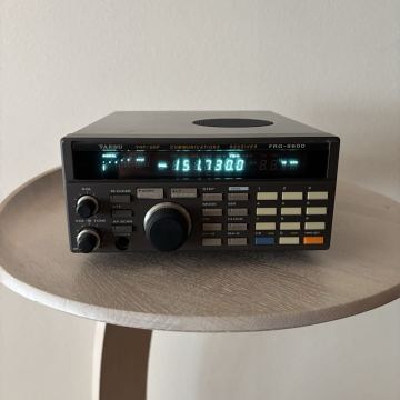 YAESU FRG-9600 VHF/UHF 広帯域受信機 コミュニケーションレシーバー 八重洲無線 アマチュア無線