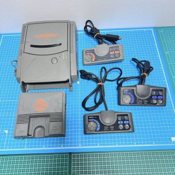 NEC PC CD-ROM2 + CORE GRAFXⅡ 本体セット コントローラー3個付 ケーブル無し 動作未確認 ジャンク b4-11