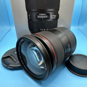 上YA922 美品 Canon LENS EF 24-70mm F2.8L Ⅱ USM 元箱 巾着袋付