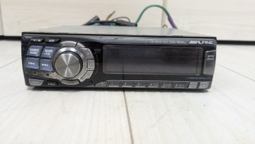 ALPINE アルパイン CDA-9835J カーオーディオ CDデッキ 動作未確認