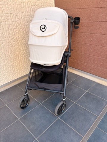cybex サイベックス　ベビーカー　MAX１５キロ　白　キャンパスホワイト　綺麗　MELIO　メリオ　カーボン