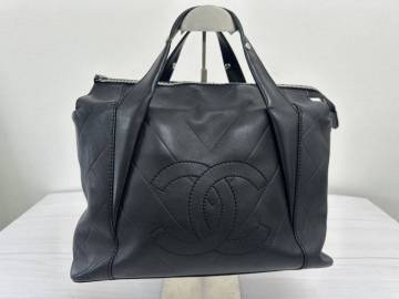 CHANEL ハンドバッグ シェブロン Vステッチ ハンドバッグ シャネル Chanel 
