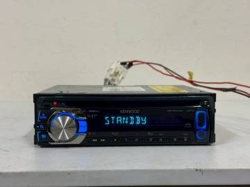 26P49　KENWOOD　U373D　ケンウッド/1DINオーディオ　USB/CD/AUX
