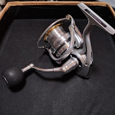 ダイワ 11 カルディア 3520PE-SH　スピニングリール　ジギング　ルアー キャスティング