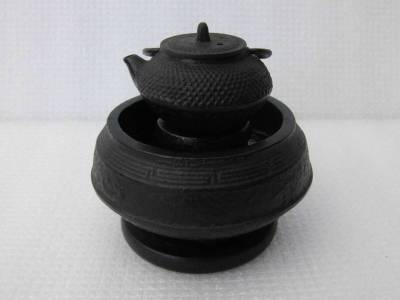南部鉄器ミニ鉄瓶 火鉢 五徳 セット 鋳物 ミニ茶道具 煎茶道具 急須 炭入れ 工芸品 鉄製 レトロ