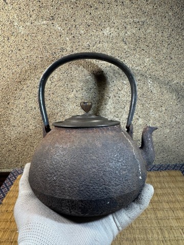 宝珠形　晴寿堂　銀巻き取手　 明治時代 鉄瓶 煎茶道具