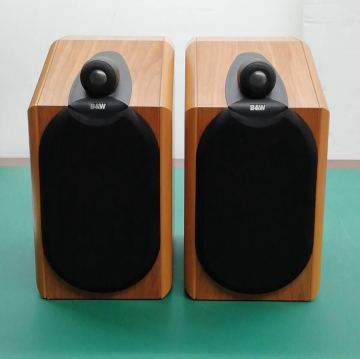 6C-I31　ブックシェルフ型スピーカー　B＆W　CDM1NT　2000年発売　サイズ約W220H393D290㎜　重量約9.5㎏(各)　57-81