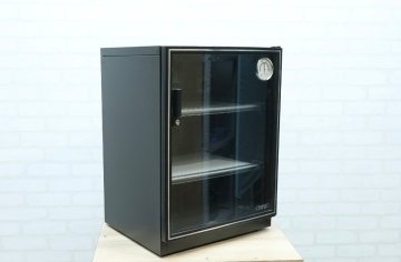 ■【J0368】★TOYO LIVING★東洋リビング★オートドライ★防湿庫★カメラ保管庫★ED-83S型★