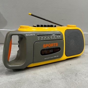 再出品!!　希少 当時物 SONY SPORTS ビンテージ ラジカセ 90年代 オールドスクール ビンテージ 80s 90s vintage レトロ 現状品 ジャンク