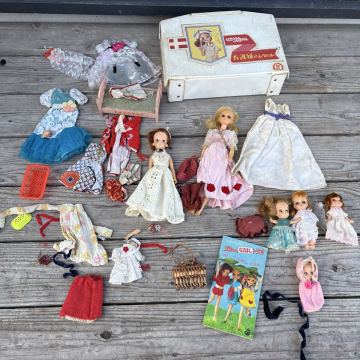当時物 リカちゃん人形セット 小物多数 箱付 洋服 着せ替え 昭和レトロ タカラ ヴィンテージ まとめ売り パンフレット ビンテージ