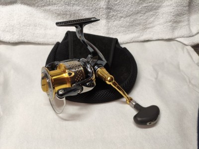 美品 シマノ 10ステラ 4000XG