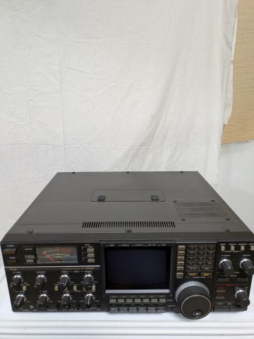 アイコム IC-R9000 通信型受信機 0.1MHz～約2000MHz ICOM　通電確認OK