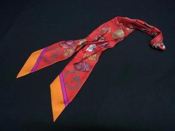 1円 ■美品■ HERMES エルメス JOCKEY 【ジョッキー】ツイリー シルク100% リボンスカーフ レディース レッド系&times;マルチカラー HA4468