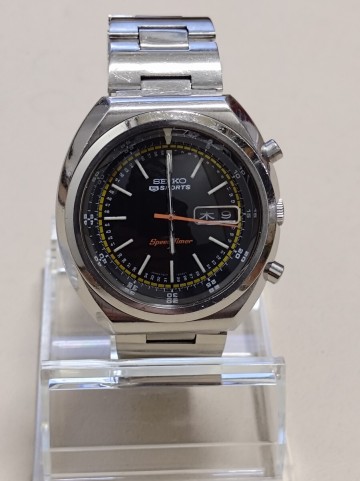 希少稼働品！！セイコー SEIKO 5スポーツ スピードタイマー 自動巻き 7017-6030　イエローインダイアル/ブラック文字盤！！