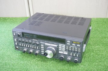 [SK][D6895112] YAESU ヤエス FT-736X CAT SYSTEM VHF/UHF ALL MODE トランシーバー