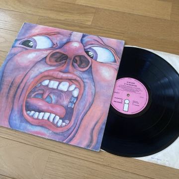 In The Court Of The Crimson King　キングクリムゾンの宮殿　A▽2 B//2　英国オリジナルステレオ盤　King Crimson　