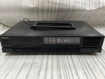 m002L URA(100) 4 Technics テクニクス ST-G90 AM/FMチューナー ラジオ 音響機器 通電確認済み ジャンク 動作未確認