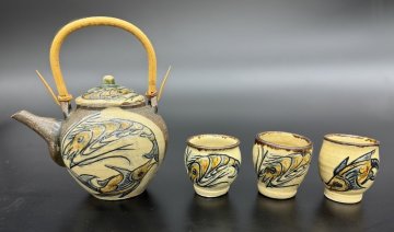 【江】壺屋焼 人間国宝 金城次郎 海老魚紋急須 湯呑 3客 4点まとめ 在銘 古美術品(沖縄琉球茶道具煎茶器茶碗)XZ1868 OTDBiidu LTDBnxvx
