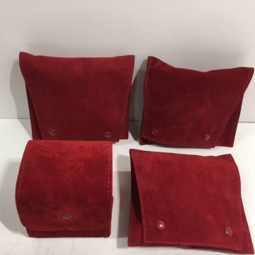 【美品】カルティエ Cartier ベロア素材 時計 アクセサリー用 ポーチ 腕時計 ソフトケース まとめ レッド 4点 セット ブランド ケース