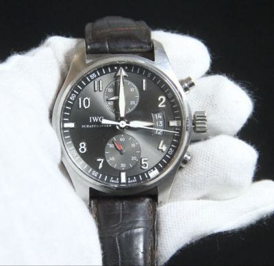 IWC IWC SCHAFFHAUSEN パイロットウォッチクロノグラフ スピットファイア 51798340 メンズ 腕時計 