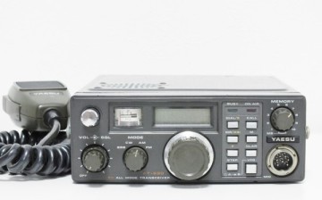 YAESU　50MHz　オールモード　トランシーバー　FT-690
