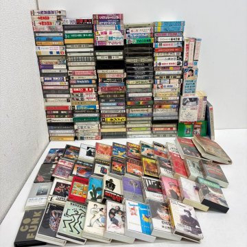 ◆◇[11] カセットテープ 約150点 まとめ売り カラオケ 演歌 サザン 米米CLUB アニメ 映画音楽 他 動作未確認 08/050111ｍ◇◆