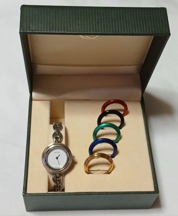 正規品美品/GUCCIチェンジベゼルレディース腕時計11/12.2.L【箱付き】電池交換済み腕周り15㎝